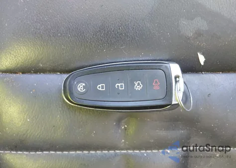 2015 Ford Escape Titanium из США, поврежденный, VIN 1FMCU9J9XFUB44610